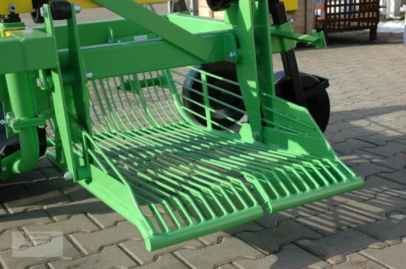 BOMET Z655 Kartoffelroder Roder Kartoffel Schwingsiebroder NEU - Kartupeļu kombains: foto 5 BOMET Z655 Kartoffelroder Roder Kartoffel Schwingsiebroder NEU - Kartupeļu kombains: foto 5