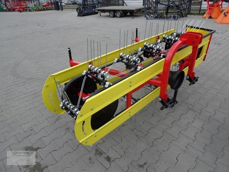 Vemac Heuwender 210-250cm Bandheuwender Schwader Wender NEU - Vālotājs/ Ārdītājs: foto 4 Vemac Heuwender 210-250cm Bandheuwender Schwader Wender NEU - Vālotājs/ Ārdītājs: foto 4