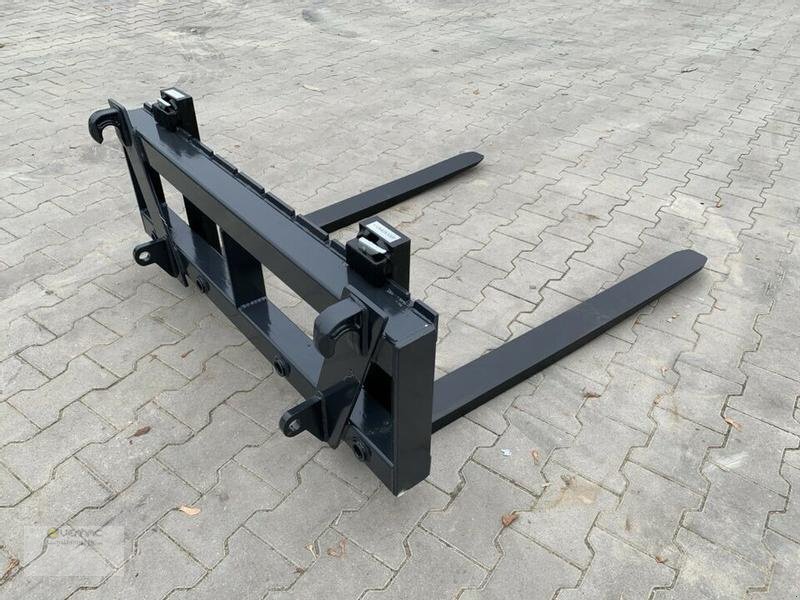 Vemac Palettengabel 2000kg 2to Euro Ballenspiess Traktor Frontlader NEU - Dakšas - Traktors: foto 5 Vemac Palettengabel 2000kg 2to Euro Ballenspiess Traktor Frontlader NEU - Dakšas - Traktors: foto 5