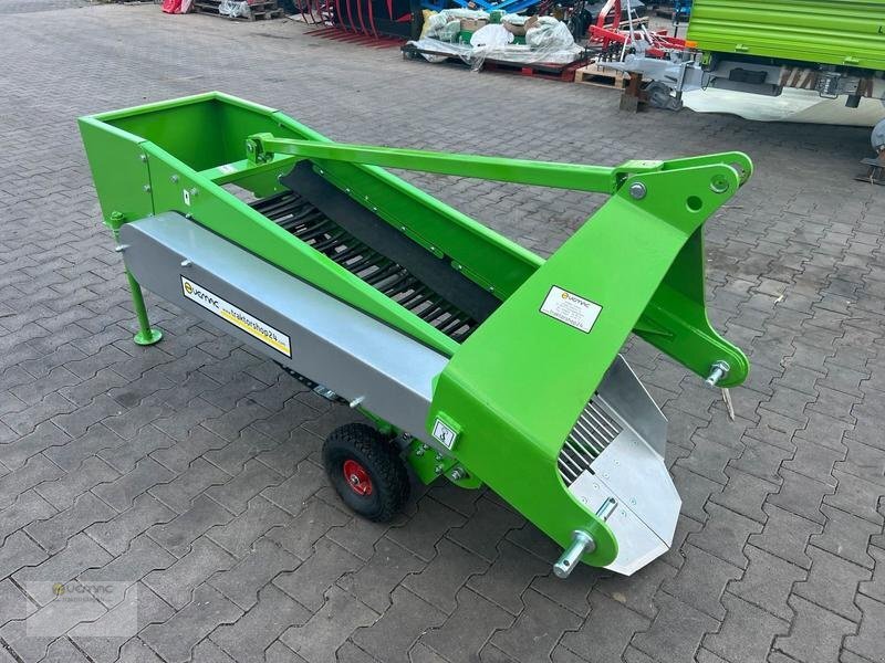 Vemac Siebkettenroder Bomet UPUS Z656 1reihig Gummi Kartoffelroder NEU - Kartupeļu kombains: foto 2 Vemac Siebkettenroder Bomet UPUS Z656 1reihig Gummi Kartoffelroder NEU - Kartupeļu kombains: foto 2