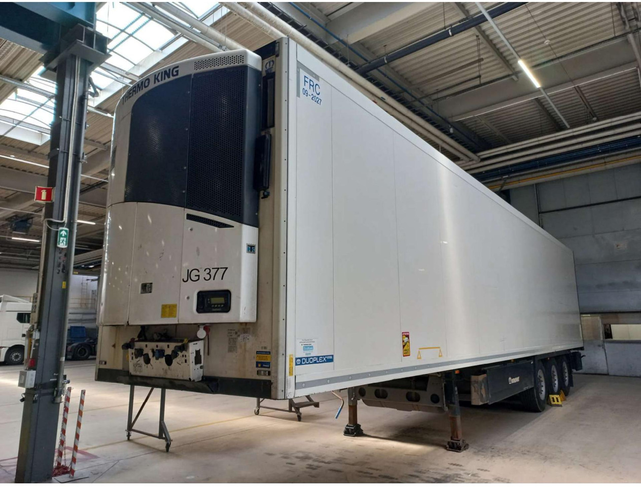 2018 Krone SDR Double Deck Cool Liner FP45 ThermoKing SLXi 300 Lifting Axle - Puspiekabe refrižerators: foto 1 2018 Krone SDR Double Deck Cool Liner FP45 ThermoKing SLXi 300 Lifting Axle - Puspiekabe refrižerators: foto 1