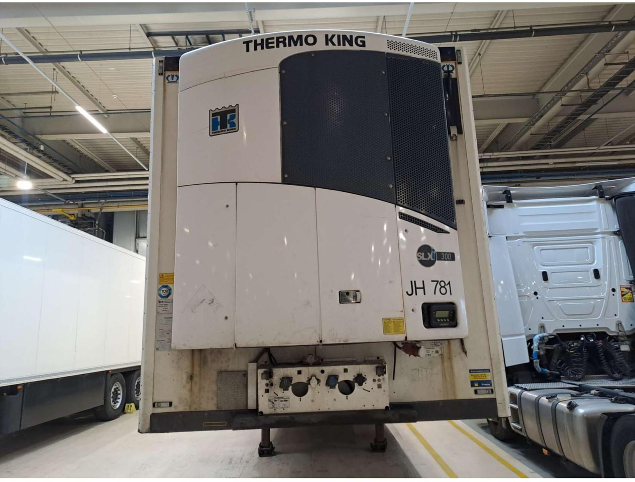 2018 Krone SDR Double Deck Cool Liner FP45 ThermoKing SLXi 300 Lifting Axle - Puspiekabe refrižerators: foto 1 2018 Krone SDR Double Deck Cool Liner FP45 ThermoKing SLXi 300 Lifting Axle - Puspiekabe refrižerators: foto 1