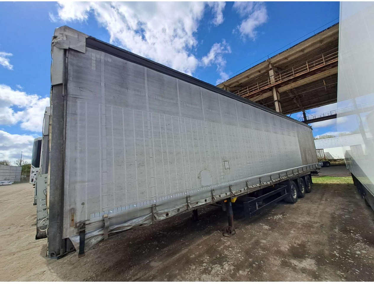 2019 Schmitz Cargobull SCS24/L Varios - Tenta puspiekabe: foto 4 2019 Schmitz Cargobull SCS24/L Varios - Tenta puspiekabe: foto 4