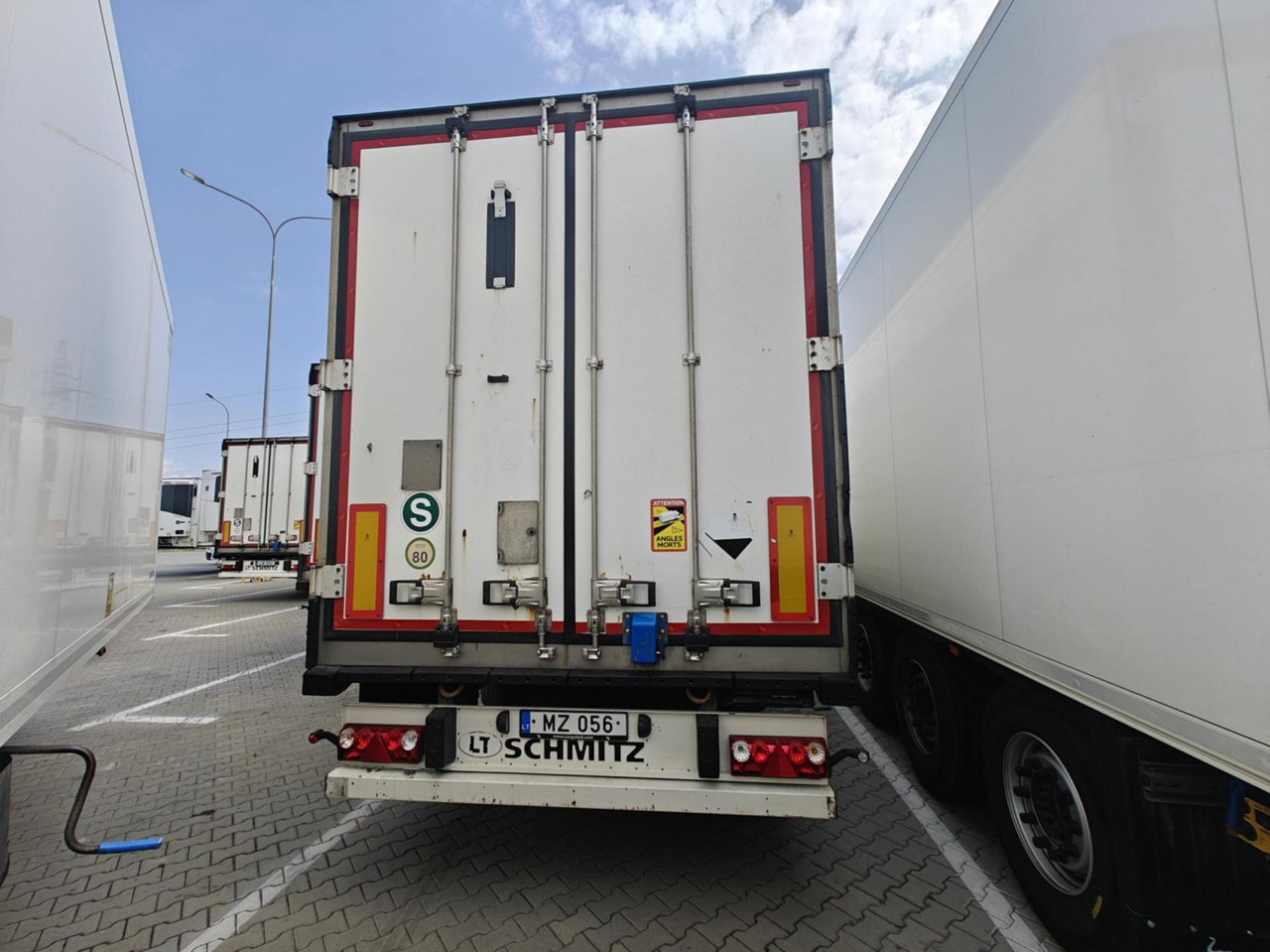 2019 Schmitz Cargobull SKO Double Deck FP 60 ThermoKing SLXi 300 - Puspiekabe refrižerators: foto 4 2019 Schmitz Cargobull SKO Double Deck FP 60 ThermoKing SLXi 300 - Puspiekabe refrižerators: foto 4