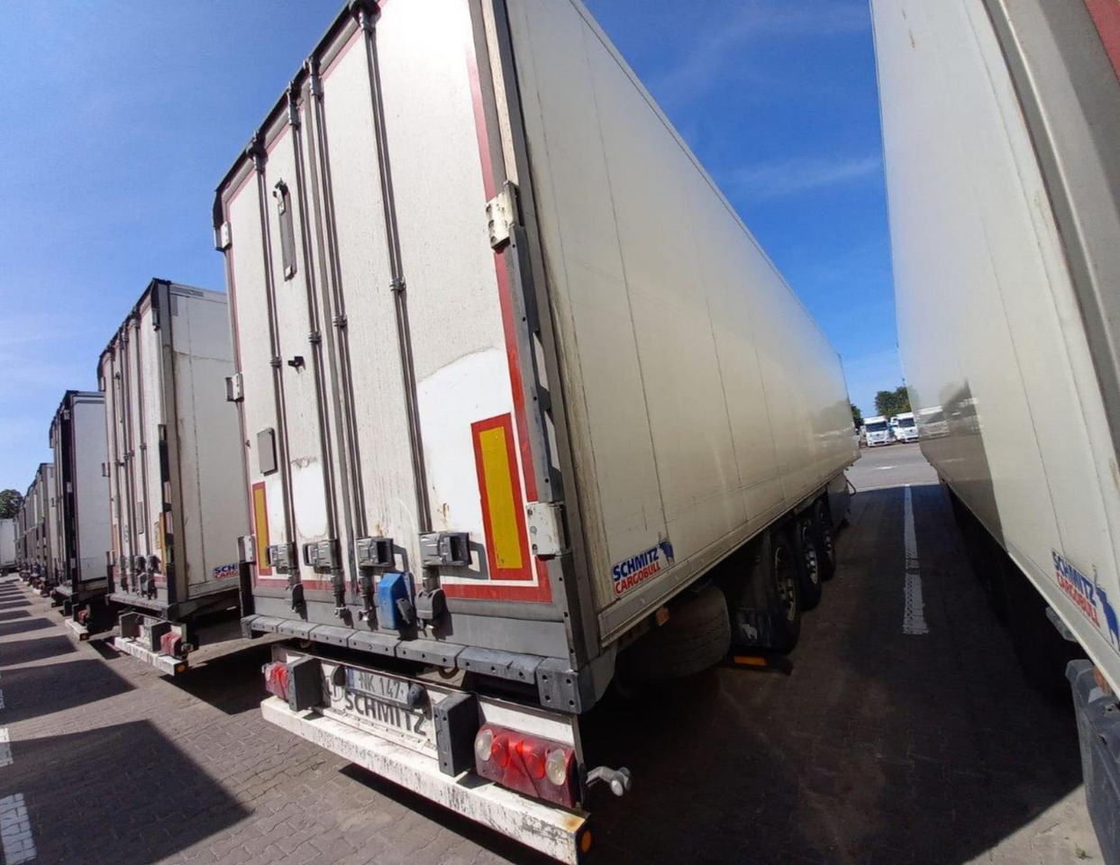 2020 Schmitz Cargobull SKO FP 60 ThermoKing SLXi 300 - Puspiekabe refrižerators: foto 3 2020 Schmitz Cargobull SKO FP 60 ThermoKing SLXi 300 - Puspiekabe refrižerators: foto 3