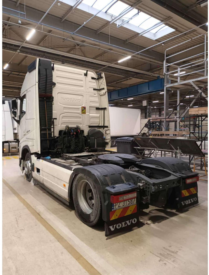 2023 Volvo FH 460 Globetrotter XL i-Save - Citas iekārtas: foto 2 2023 Volvo FH 460 Globetrotter XL i-Save - Citas iekārtas: foto 2