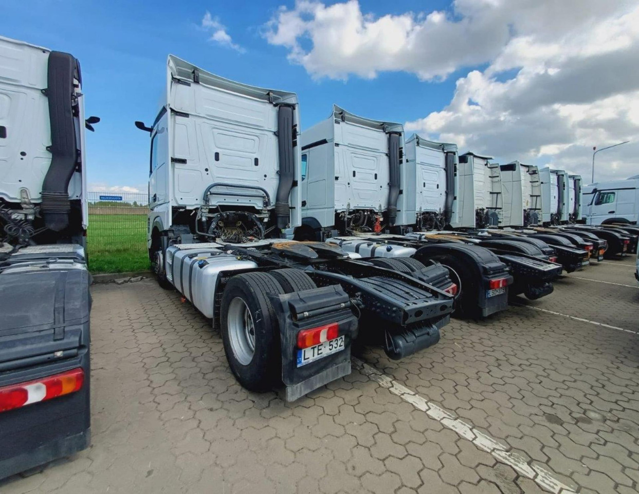 2021 Mercedes-Benz Actros 5 1845 BigSpace - Vilcējs: foto 4 2021 Mercedes-Benz Actros 5 1845 BigSpace - Vilcējs: foto 4