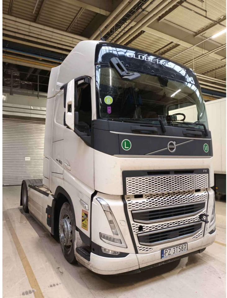 2023 Volvo FH 460 Globetrotter XL i-Save - Vilcējs: foto 3 2023 Volvo FH 460 Globetrotter XL i-Save - Vilcējs: foto 3