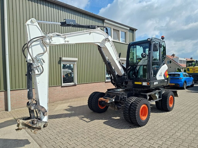 Bobcat E57W - Riteņu ekskavators: foto 5 Bobcat E57W - Riteņu ekskavators: foto 5