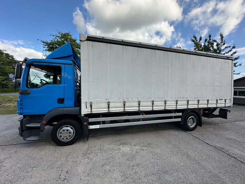 MAN TGM 15.250 / NL TRUCK / EURO 5 / SLIDING ROOF / BOX + TAILLIFT / FULL AIR / NAVI - Kravas automašīna ar slēgto virsbūvi: foto 4 MAN TGM 15.250 / NL TRUCK / EURO 5 / SLIDING ROOF / BOX + TAILLIFT / FULL AIR / NAVI - Kravas automašīna ar slēgto virsbūvi: foto 4
