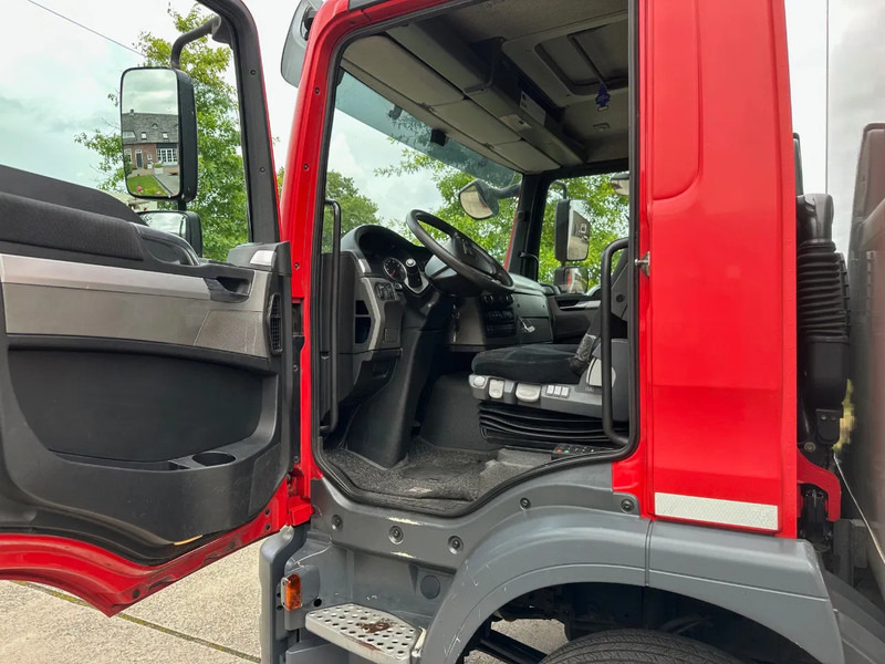 MAN TGM 15.250 / NL TRUCK / EURO 6 / NEW TYRES / NEW TACHO!! / BOX + LOADLIFT 2t - Kravas automašīna ar slēgto virsbūvi: foto 4 MAN TGM 15.250 / NL TRUCK / EURO 6 / NEW TYRES / NEW TACHO!! / BOX + LOADLIFT 2t - Kravas automašīna ar slēgto virsbūvi: foto 4