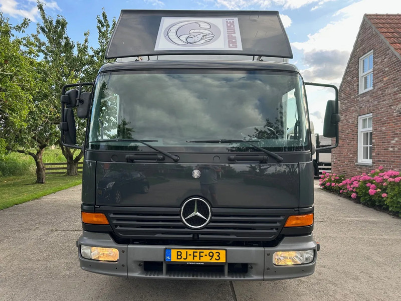 Mercedes-Benz Atego 815 / NL TRUCK / EURO 2 / BOX + LIFT / LOW KM / GOOD CONDITION / 7,5t - Kravas automašīna ar slēgto virsbūvi: foto 2 Mercedes-Benz Atego 815 / NL TRUCK / EURO 2 / BOX + LIFT / LOW KM / GOOD CONDITION / 7,5t - Kravas automašīna ar slēgto virsbūvi: foto 2