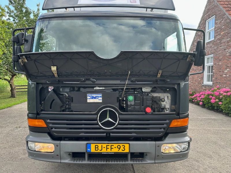 Mercedes-Benz Atego 815 / NL TRUCK / EURO 2 / BOX + LIFT / LOW KM / GOOD CONDITION / 7,5t - Kravas automašīna ar slēgto virsbūvi: foto 3 Mercedes-Benz Atego 815 / NL TRUCK / EURO 2 / BOX + LIFT / LOW KM / GOOD CONDITION / 7,5t - Kravas automašīna ar slēgto virsbūvi: foto 3