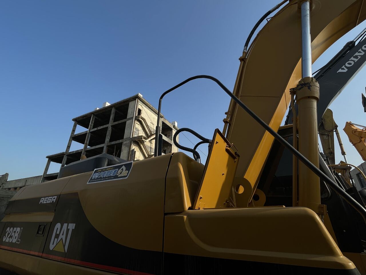 CATERPILLAR 325BL - Kāpurķēžu ekskavators: foto 4 CATERPILLAR 325BL - Kāpurķēžu ekskavators: foto 4