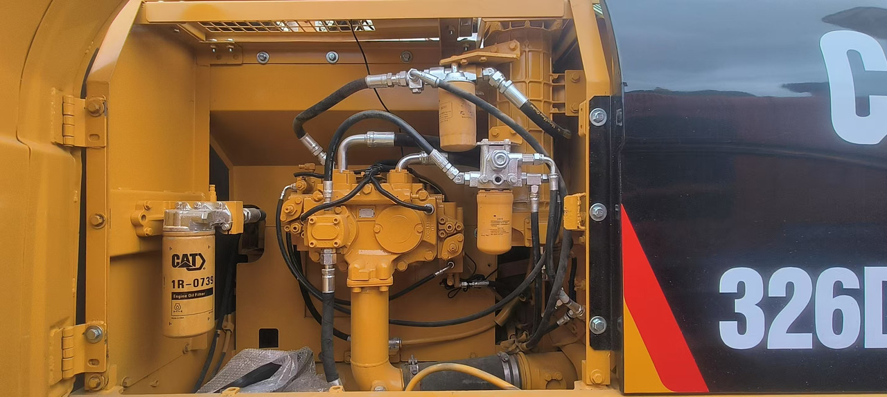 CATERPILLAR 326D2L - Ekskavators: foto 3 CATERPILLAR 326D2L - Ekskavators: foto 3