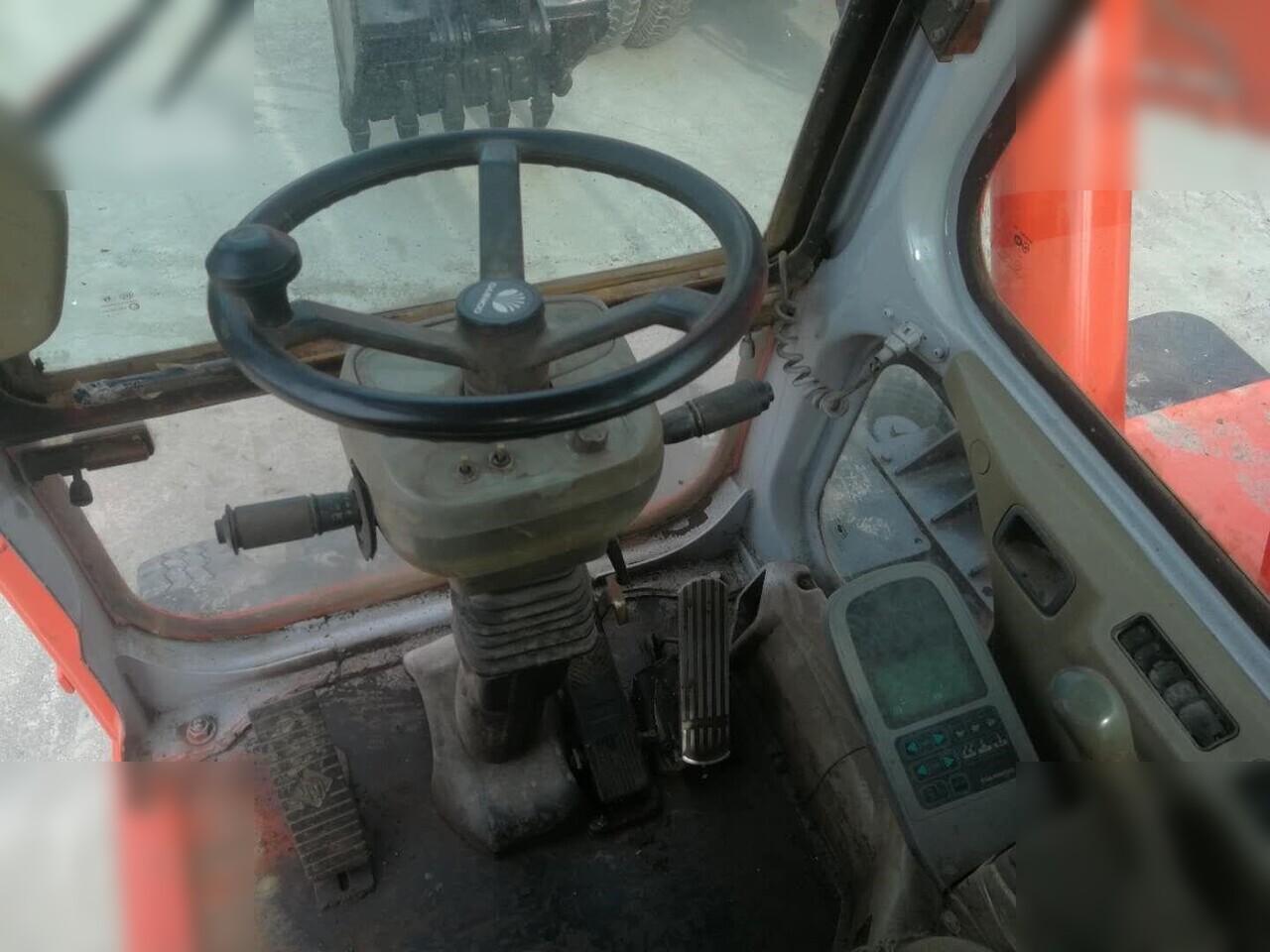 DOOSAN DH150W-7 - Riteņu ekskavators: foto 4 DOOSAN DH150W-7 - Riteņu ekskavators: foto 4