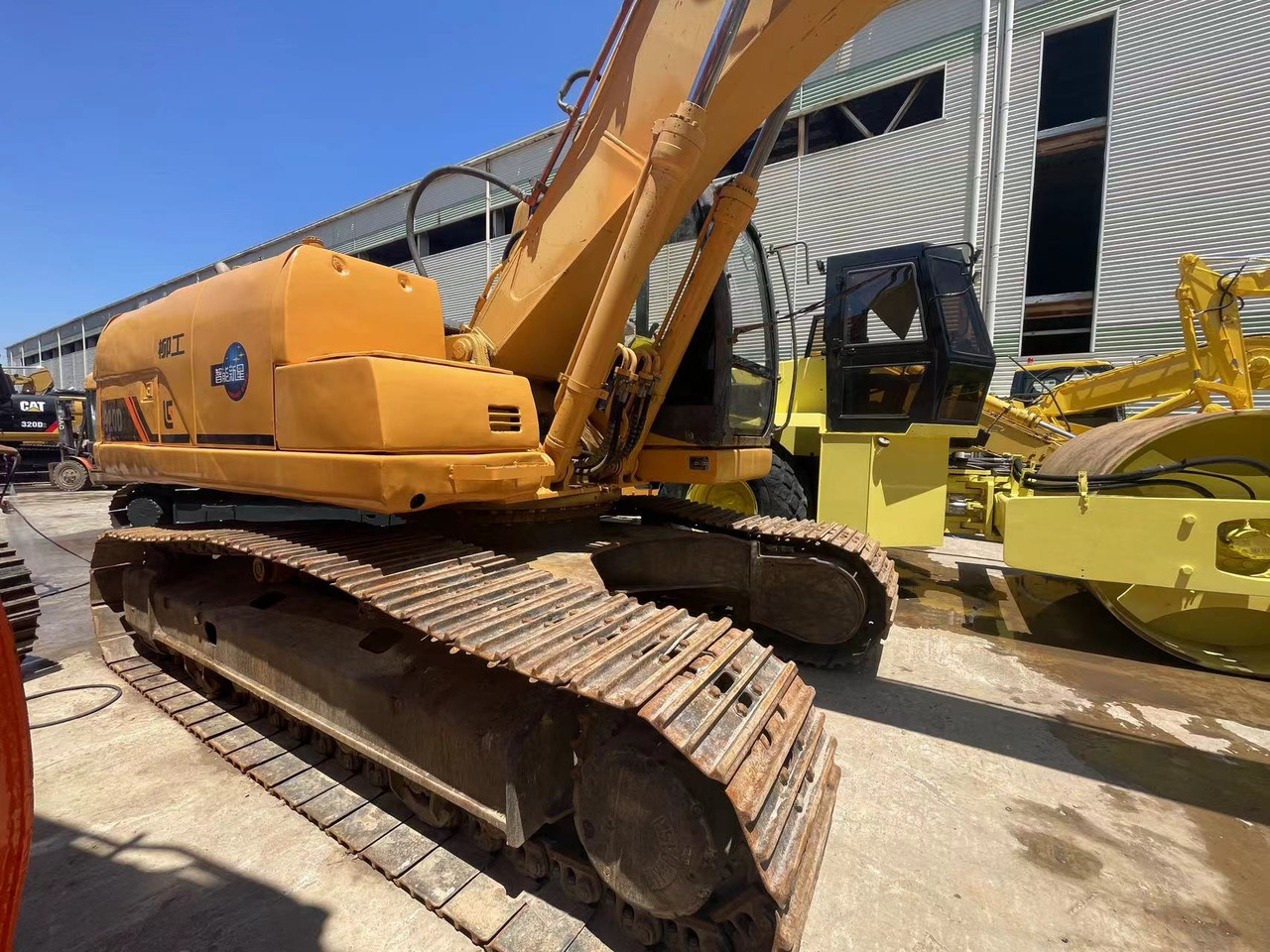 LIUGONG 920D - Kāpurķēžu ekskavators: foto 1 LIUGONG 920D - Kāpurķēžu ekskavators: foto 1