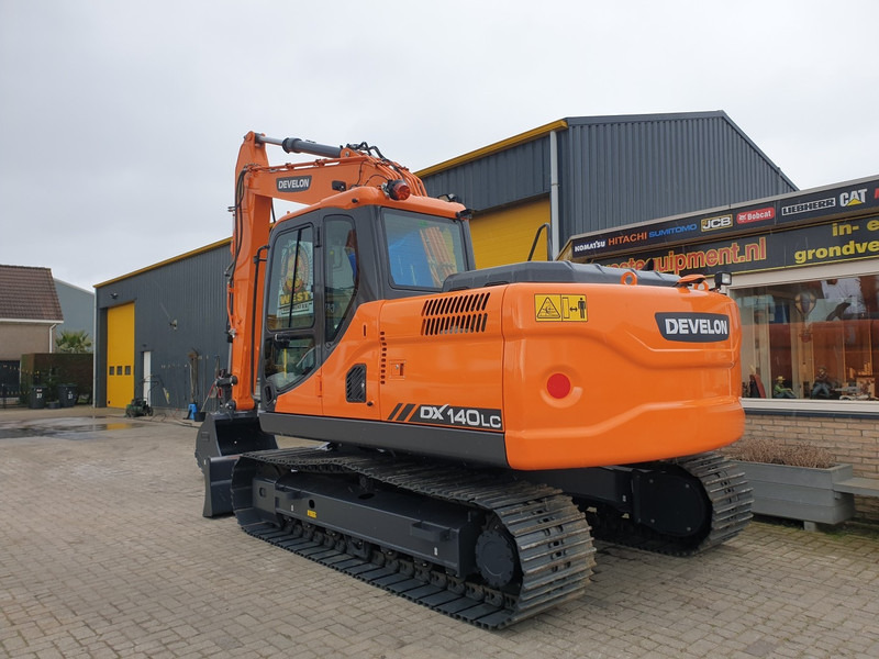 Develon DX140LC - Kāpurķēžu ekskavators: foto 3 Develon DX140LC - Kāpurķēžu ekskavators: foto 3