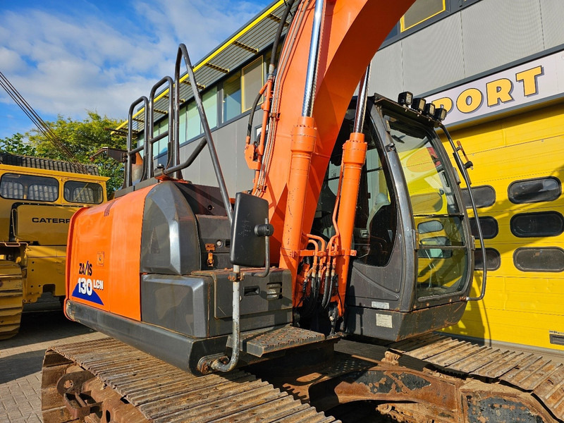 Kāpurķēžu ekskavators Hitachi ZX130LCN-6: foto 8