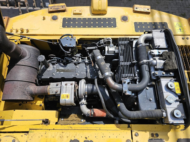 Kāpurķēžu ekskavators Komatsu PC210LC-8: foto 15 Kāpurķēžu ekskavators Komatsu PC210LC-8: foto 15