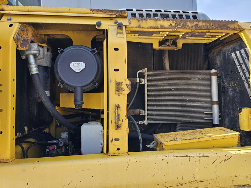 Kāpurķēžu ekskavators Komatsu PC210LC-8: foto 16 Kāpurķēžu ekskavators Komatsu PC210LC-8: foto 16