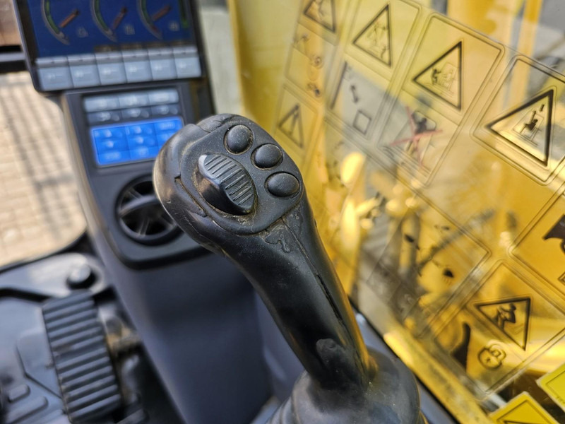 Kāpurķēžu ekskavators Komatsu PC210LC-8: foto 20 Kāpurķēžu ekskavators Komatsu PC210LC-8: foto 20