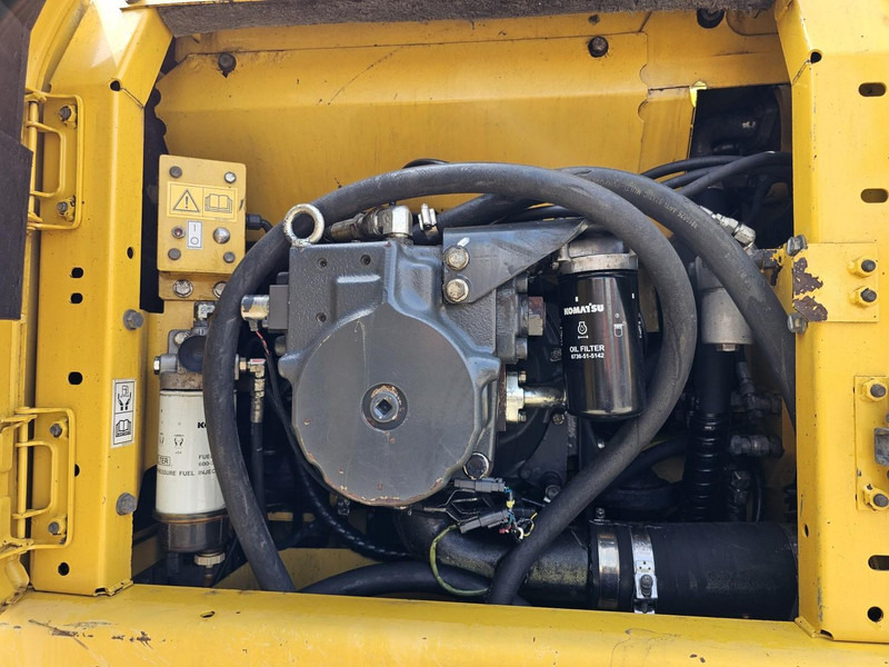 Kāpurķēžu ekskavators Komatsu PC210LC-8: foto 17 Kāpurķēžu ekskavators Komatsu PC210LC-8: foto 17