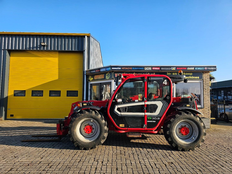 Merlo TF30.9G - Teleskopiskais iekrāvējs: foto 2 Merlo TF30.9G - Teleskopiskais iekrāvējs: foto 2