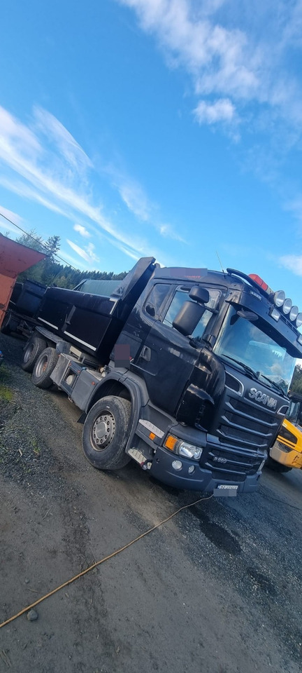 Scania R560 6x4 Full Steel New TUV - Kravas automašīna pašizgāzējs: foto 3 Scania R560 6x4 Full Steel New TUV - Kravas automašīna pašizgāzējs: foto 3