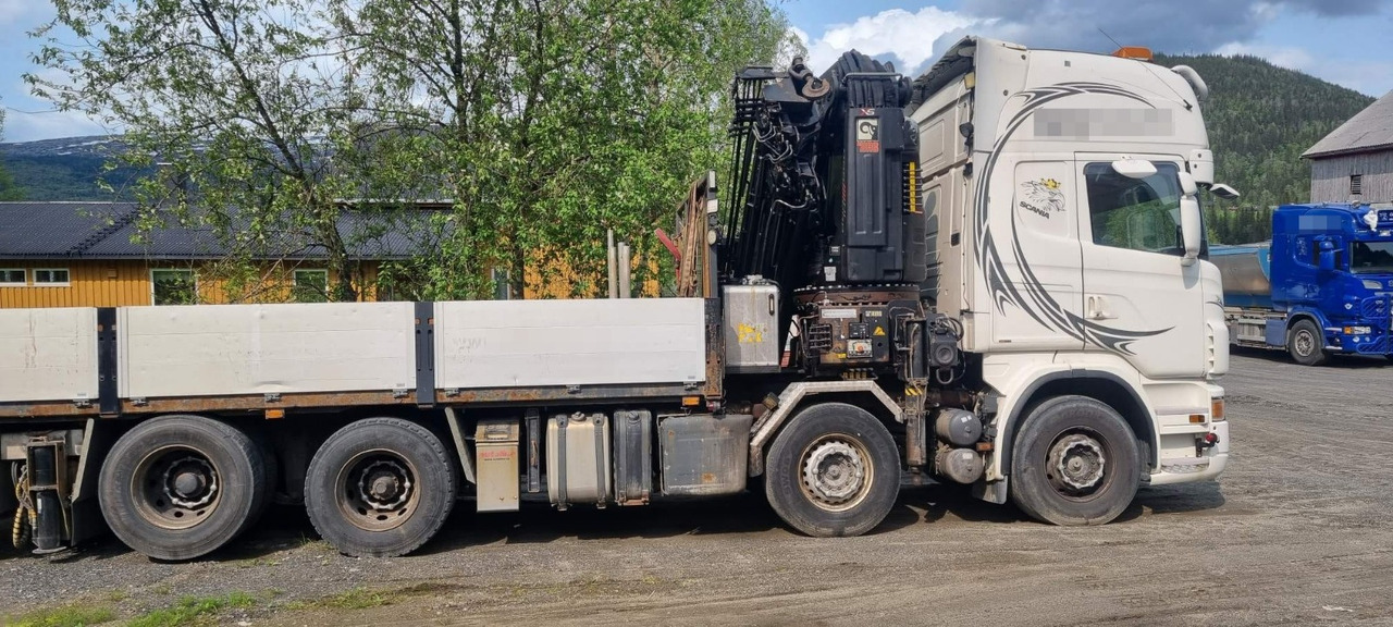 Scania R560 - Bortu kravas automašīna/ Platforma, Kravas auto ar manipulatoru: foto 1 Scania R560 - Bortu kravas automašīna/ Platforma, Kravas auto ar manipulatoru: foto 1