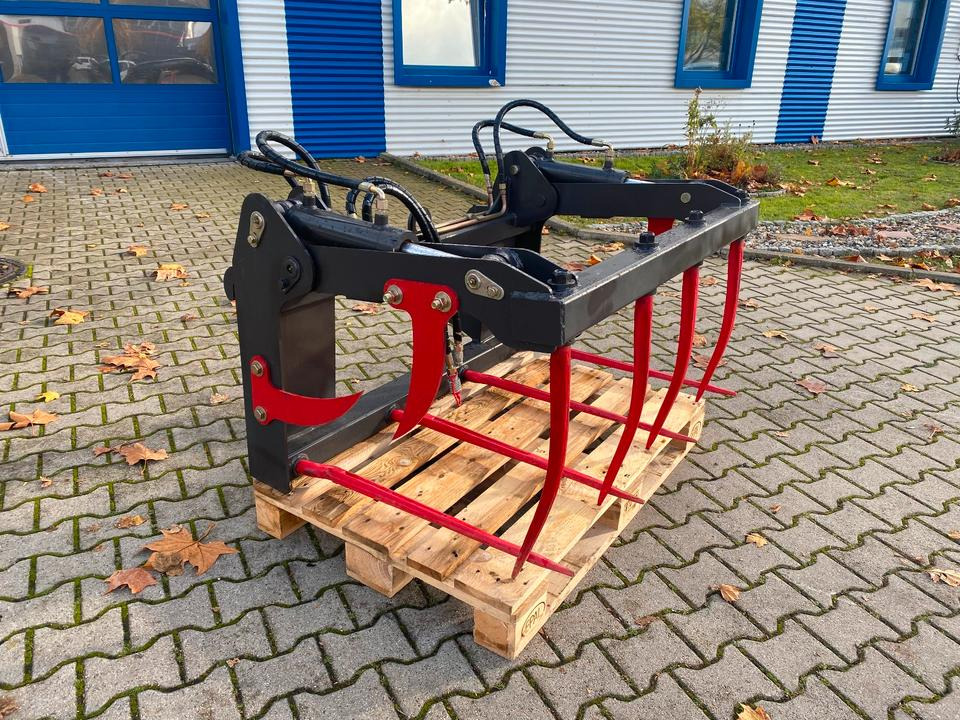 Greifschaufel Krokodilgebiss Dunggabel 1200mm EURO-Aufnahme *INKL.19% MWST* - Lopbarības sagatavošanas tehnika: foto 2 Greifschaufel Krokodilgebiss Dunggabel 1200mm EURO-Aufnahme *INKL.19% MWST* - Lopbarības sagatavošanas tehnika: foto 2