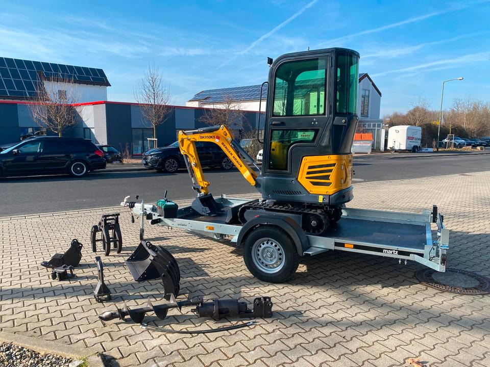 Minibagger BK950KS + Anhänger + Zubehör *INKL.19% MWST*BERGER KRAUS*KABINE*SOFORT!* - Mini-ekskavators: foto 3 Minibagger BK950KS + Anhänger + Zubehör *INKL.19% MWST*BERGER KRAUS*KABINE*SOFORT!* - Mini-ekskavators: foto 3