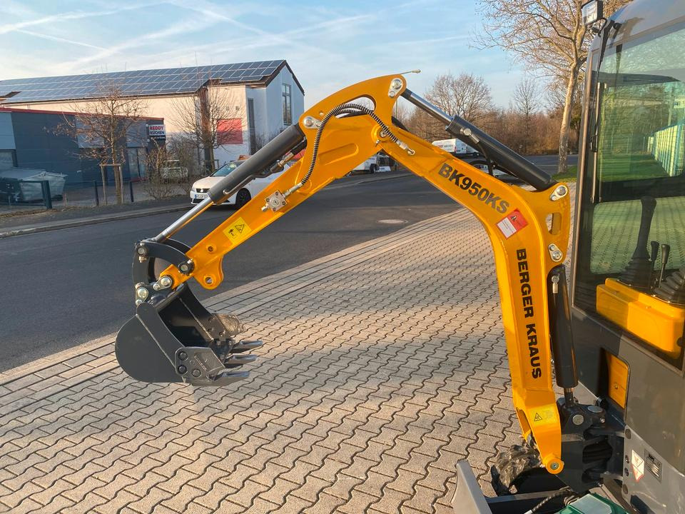 Minibagger BK950KS + Schaufelpaket *INKL.19% MWST*BERGER KRAUS*KABINE*SOFORT!* - Mini-ekskavators: foto 4 Minibagger BK950KS + Schaufelpaket *INKL.19% MWST*BERGER KRAUS*KABINE*SOFORT!* - Mini-ekskavators: foto 4