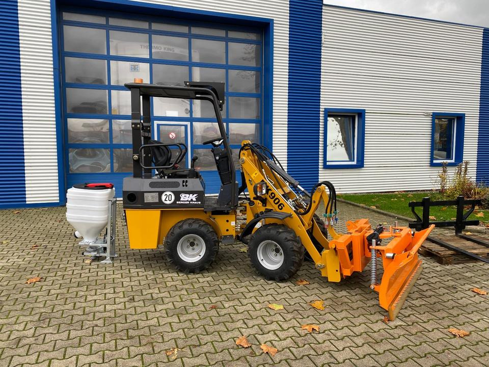 Radlader/Hoflader BK906 inkl. Winter-Komplettpaket *INKL.19% MWST.*BERGER KRAUS*PERKINS*EURO*SOFORT!* - Mini iekrāvējs: foto 3 Radlader/Hoflader BK906 inkl. Winter-Komplettpaket *INKL.19% MWST.*BERGER KRAUS*PERKINS*EURO*SOFORT!* - Mini iekrāvējs: foto 3