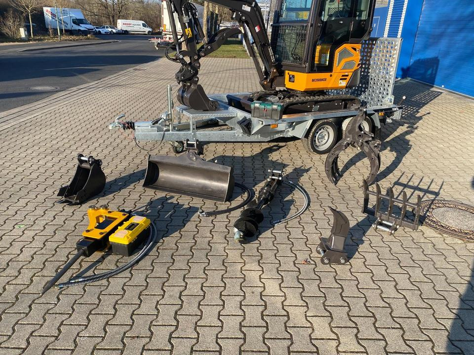 Vermietung / Minibagger 2-Tonnen inkl. Anhänger / Wochenende / Kabine / Verstellfahrwerk / Schwenkarm / Anbaugeräte/ - Mini-ekskavators: foto 4 Vermietung / Minibagger 2-Tonnen inkl. Anhänger / Wochenende / Kabine / Verstellfahrwerk / Schwenkarm / Anbaugeräte/ - Mini-ekskavators: foto 4