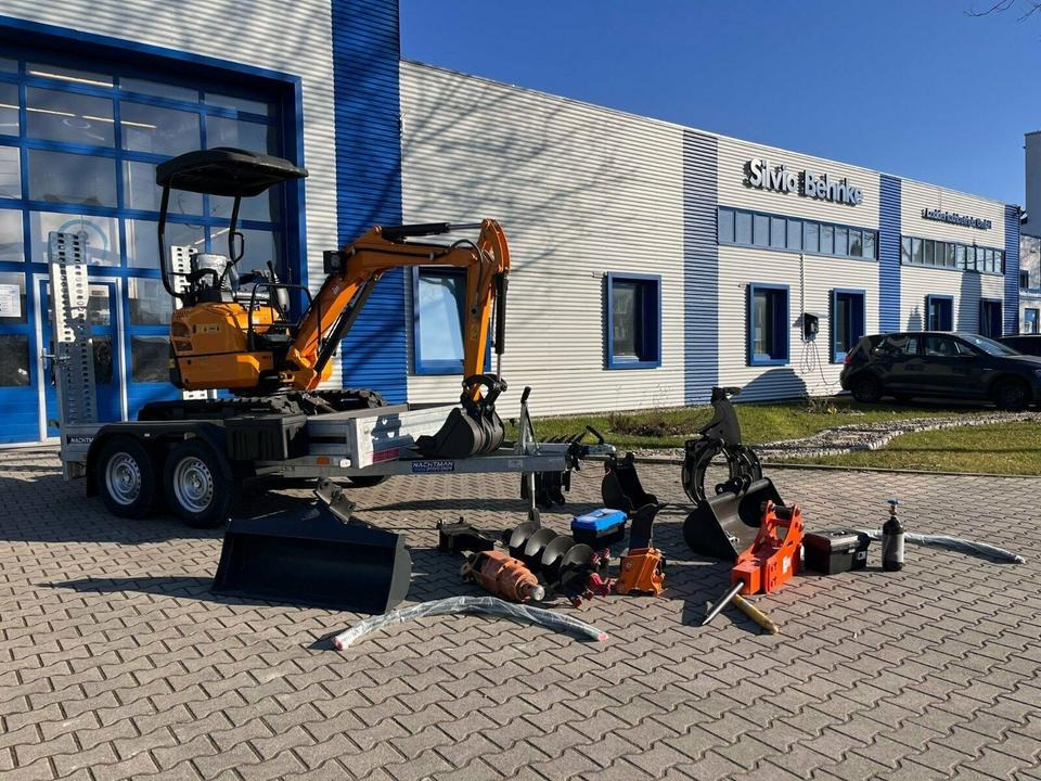 Vermietung / Minibagger 2-Tonnen inkl. Anhänger / ab 3 Tage / Verstellfahrwerk / Schwenkarm / Anbaugeräte - Mini-ekskavators: foto 1 Vermietung / Minibagger 2-Tonnen inkl. Anhänger / ab 3 Tage / Verstellfahrwerk / Schwenkarm / Anbaugeräte - Mini-ekskavators: foto 1