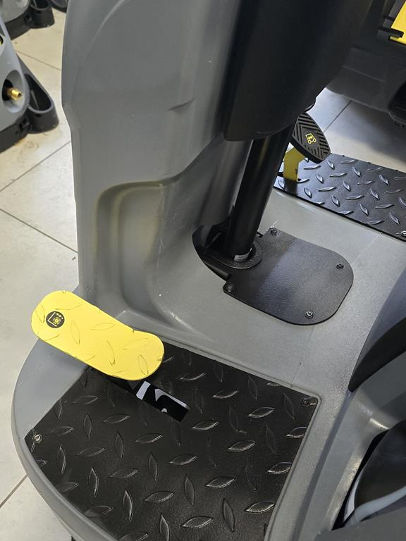 Grīdas mazgāšanas iekārta KÄRCHER B 90 + R75 266 working hours: foto 13 Grīdas mazgāšanas iekārta KÄRCHER B 90 + R75 266 working hours: foto 13