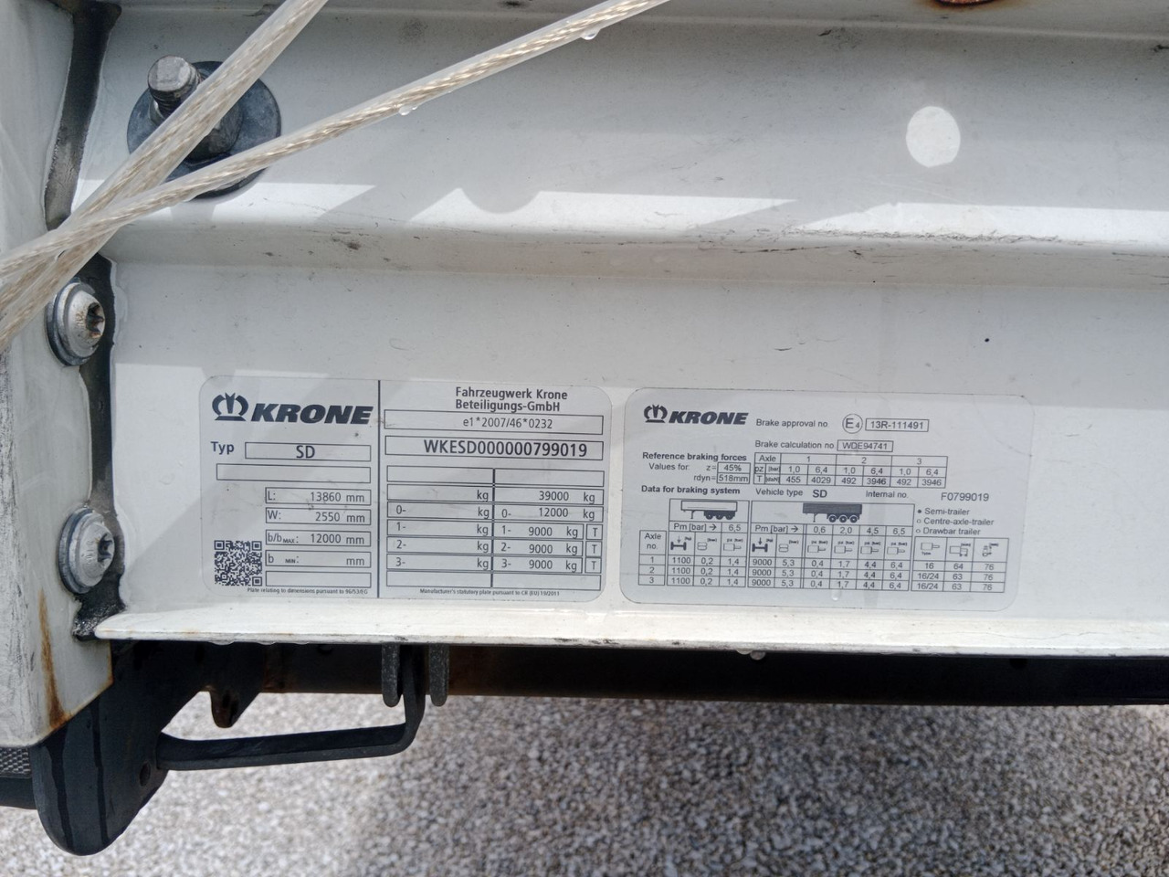 KRONE  - Tenta puspiekabe: foto 5 KRONE  - Tenta puspiekabe: foto 5