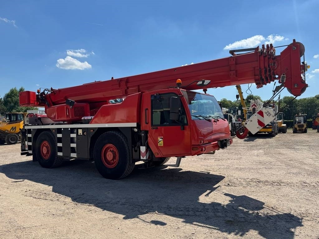 Terex Demag AC 40-2 L - Autoceltnis: foto 2 Terex Demag AC 40-2 L - Autoceltnis: foto 2