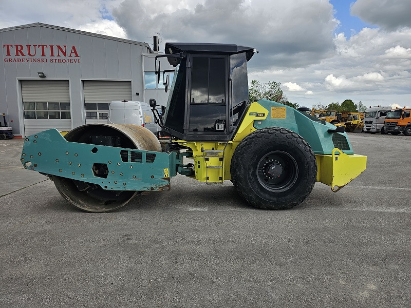 AMMANN ARS130HX - Vibrorullis: foto 1 AMMANN ARS130HX - Vibrorullis: foto 1