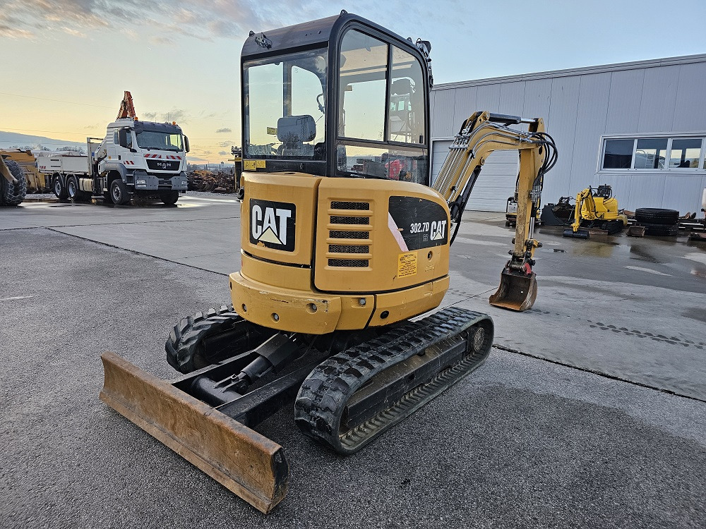 CATERPILLAR 302.7DCR - Mini-ekskavators: foto 3 CATERPILLAR 302.7DCR - Mini-ekskavators: foto 3