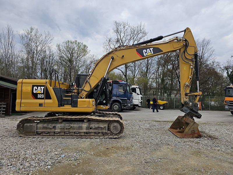 CATERPILLAR 323-07B - Kāpurķēžu ekskavators: foto 5 CATERPILLAR 323-07B - Kāpurķēžu ekskavators: foto 5