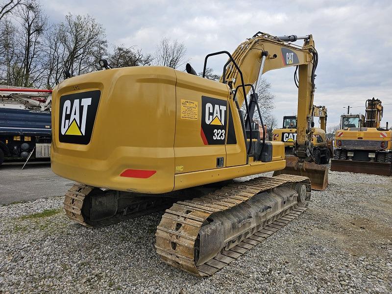 CATERPILLAR 323-07B - Kāpurķēžu ekskavators: foto 4 CATERPILLAR 323-07B - Kāpurķēžu ekskavators: foto 4