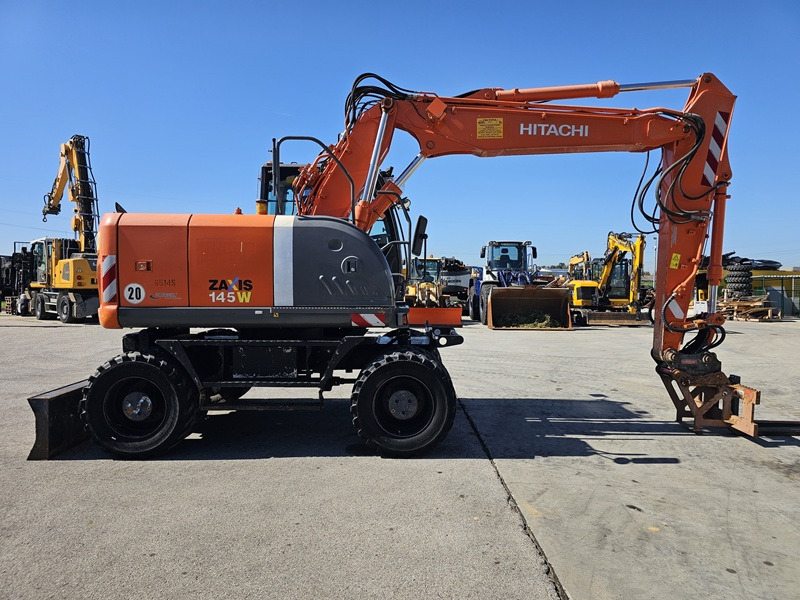 HITACHI ZX145W-3 - Riteņu ekskavators: foto 4 HITACHI ZX145W-3 - Riteņu ekskavators: foto 4