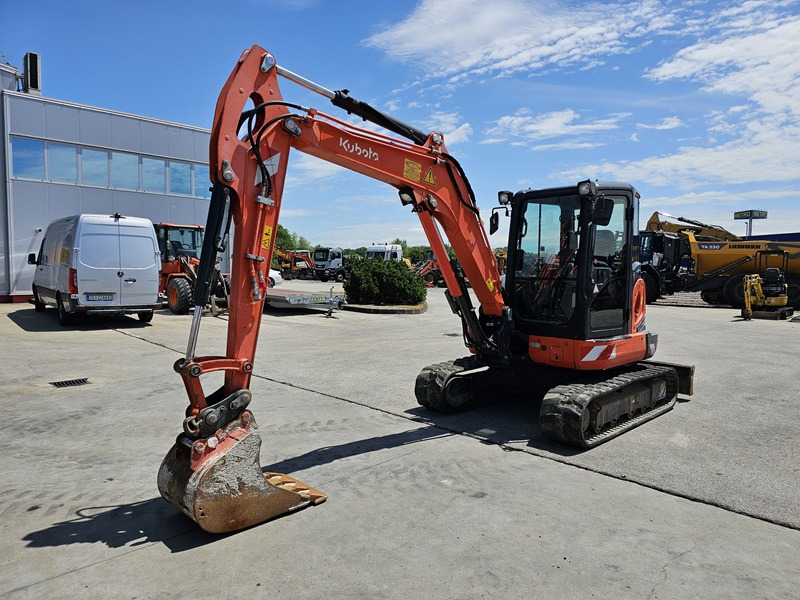 KUBOTA KX057-4 - Mini-ekskavators: foto 1 KUBOTA KX057-4 - Mini-ekskavators: foto 1
