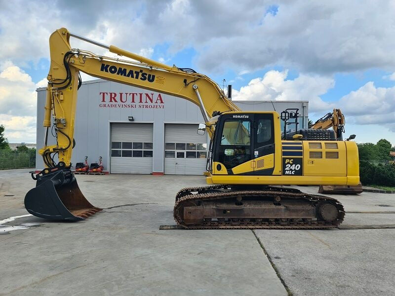 Komatsu PC240NLC-11 - Kāpurķēžu ekskavators: foto 1 Komatsu PC240NLC-11 - Kāpurķēžu ekskavators: foto 1