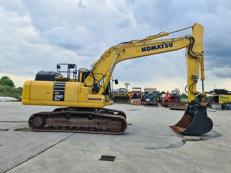 Komatsu PC240NLC-11 - Kāpurķēžu ekskavators: foto 4 Komatsu PC240NLC-11 - Kāpurķēžu ekskavators: foto 4