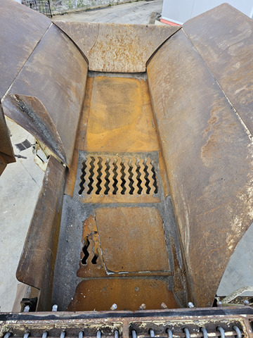 Trieciena drupinātājs METSO LT1213S: foto 21