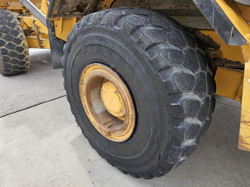 Artikulētias pašizgāzējs VOLVO A35D: foto 17