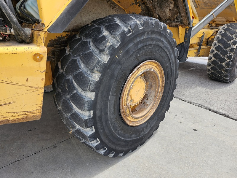 Artikulētias pašizgāzējs VOLVO A35D: foto 16